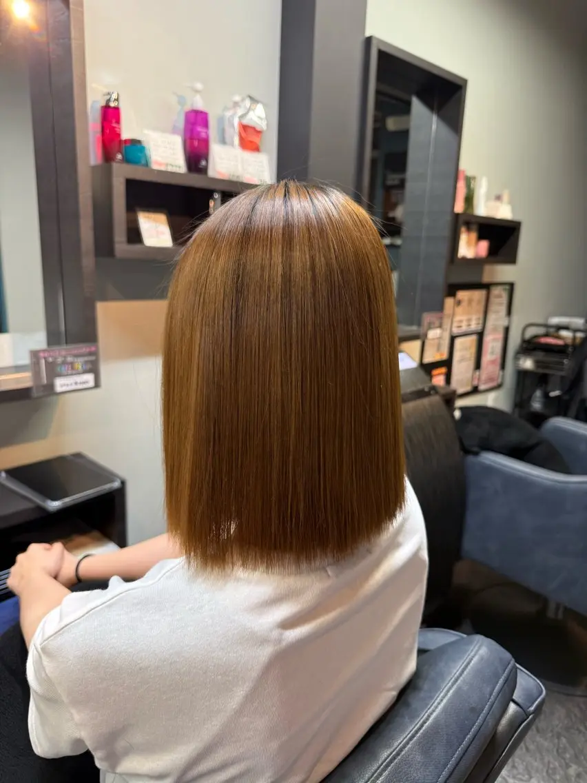 ショート 縮毛矯正 奴賀 詩のヘアスタイル