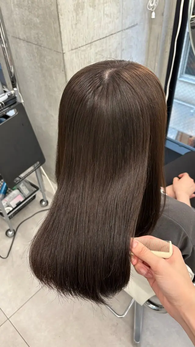 カラー Celan あやかのヘアスタイル