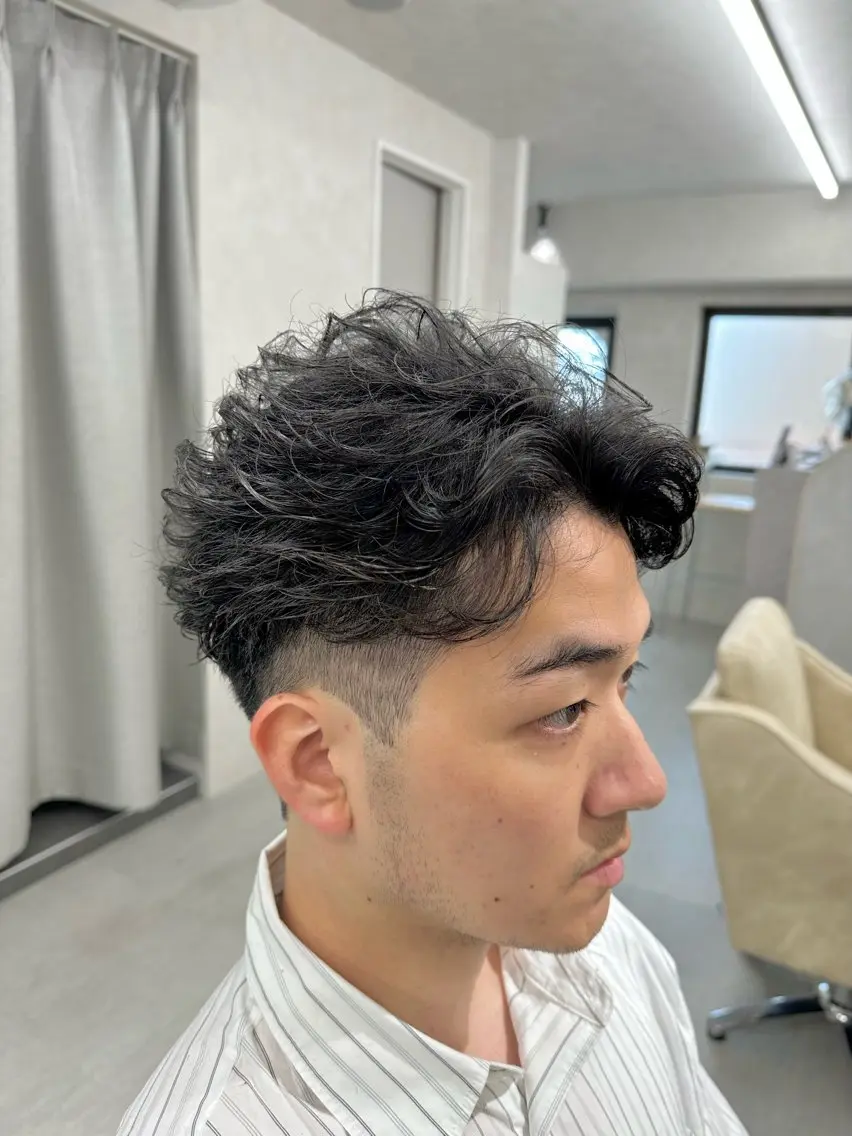 パーマ メンズ フェザーパーマ メンズパーマ カット 💎メンズパーマ特化 🥇メンズのプロのヘアスタイル