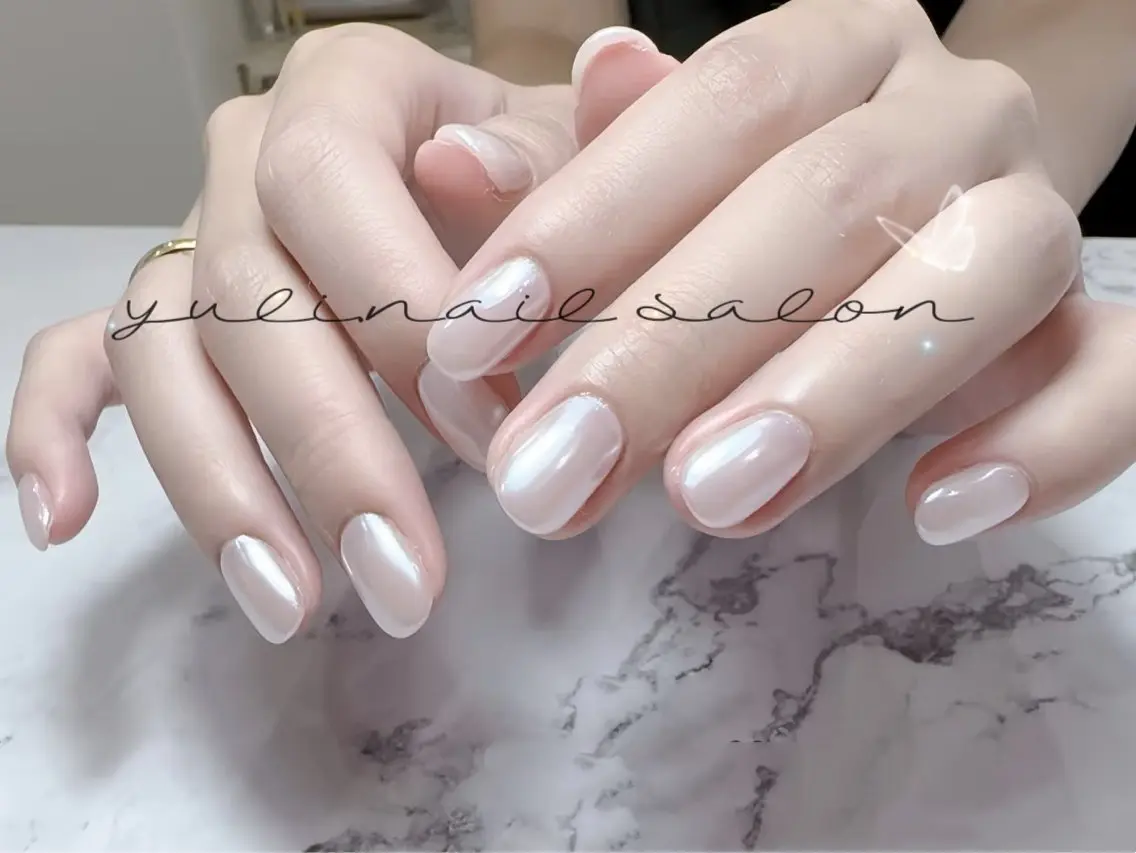 🍀【自爪】光沢オーロラ／ミラーネイル　¥4980の写真
