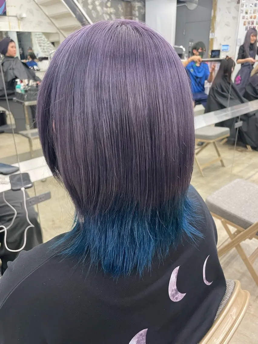 ミディアム カラー インナーカラー 推し ブリーチ 髪質改善のヘアスタイル