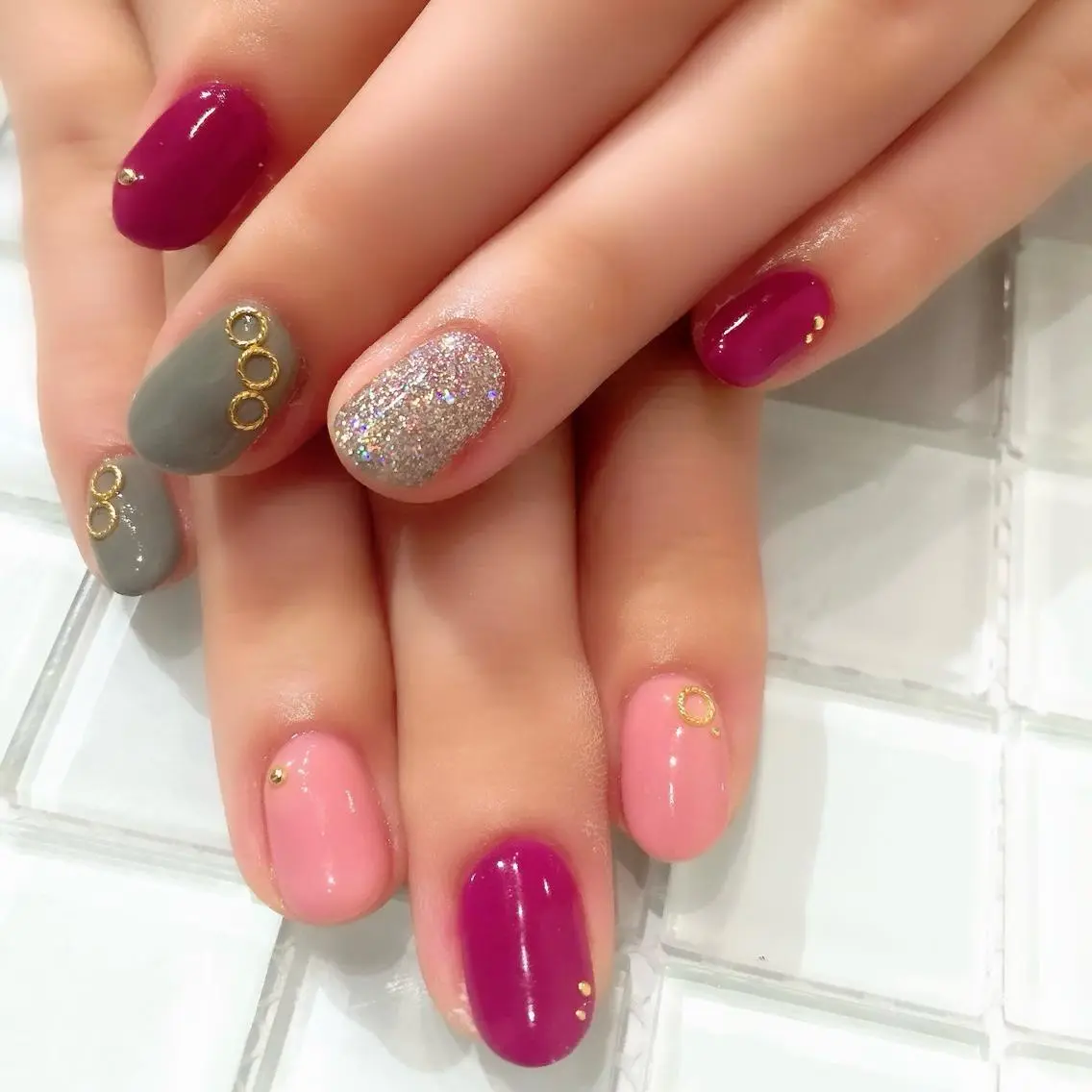 ネイル アートネイル ゴールド SASAKI NOZOMIのネイルデザイン