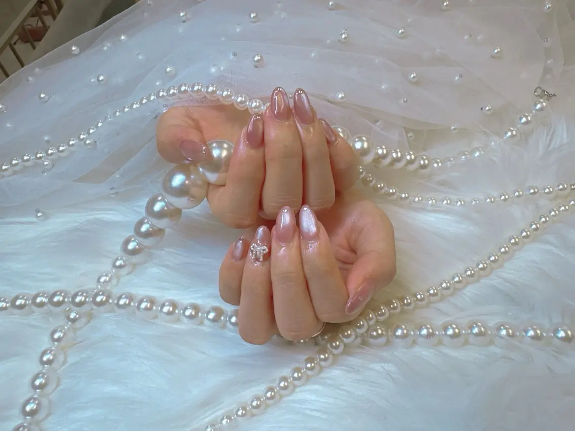 ネイル アートネイル フレンチネイル ガラスフレンチ マグネットネイル 夏ネイル Queeens nailのネイルデザイン