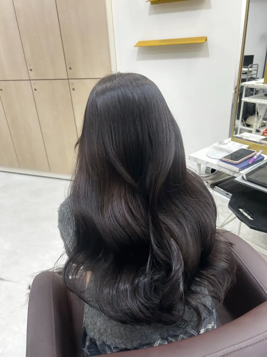 ロング カラー パーマ ヘアアレンジ メンズ カット ヘアカラー トリートメント ブリーチなしカラー/ ブラウン/レイヤーのヘアスタイル