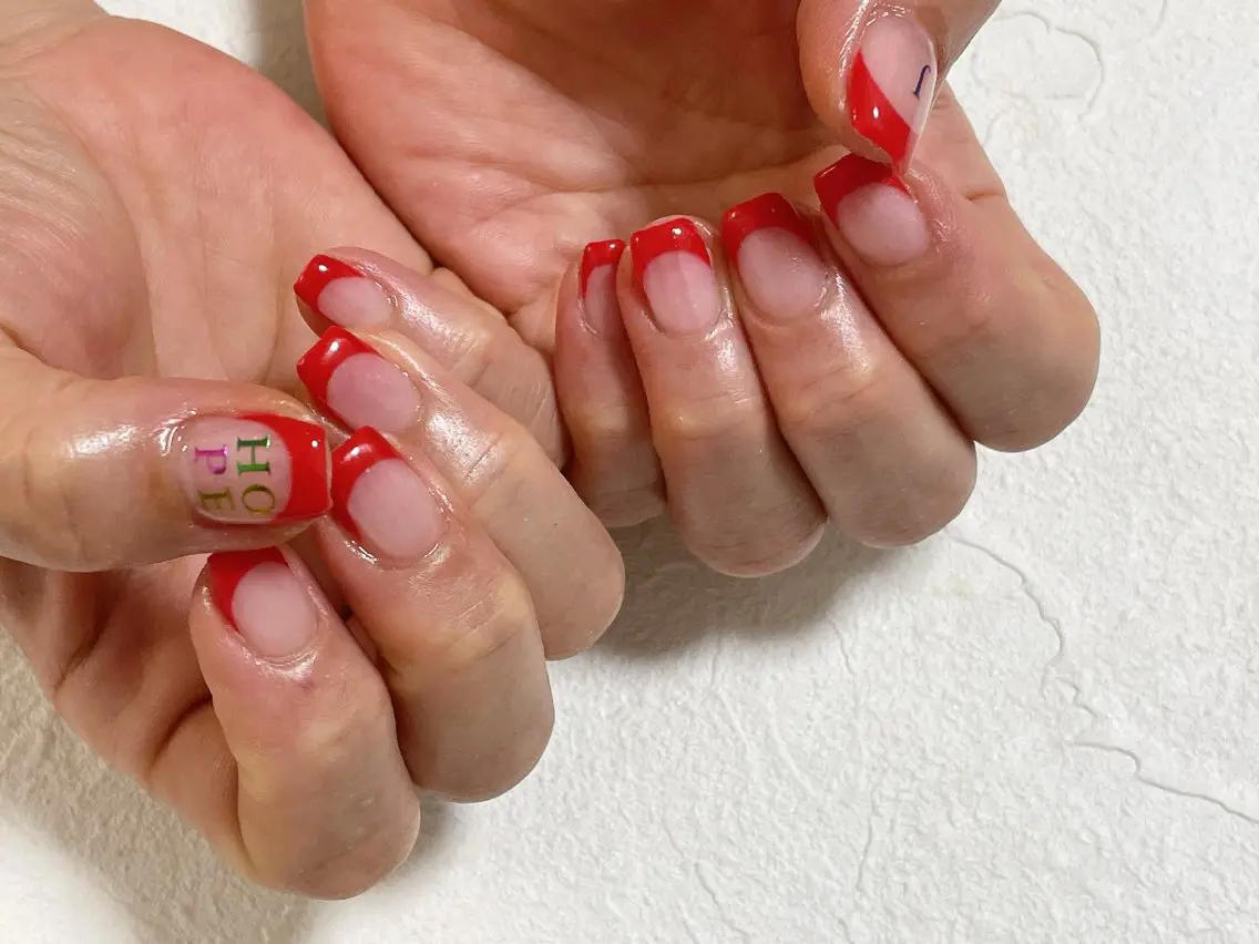 ネイル オーロラネイル フットネイル フレンチネイル ジェルネイル マグネットネイル mogunail &blowのネイルデザイン