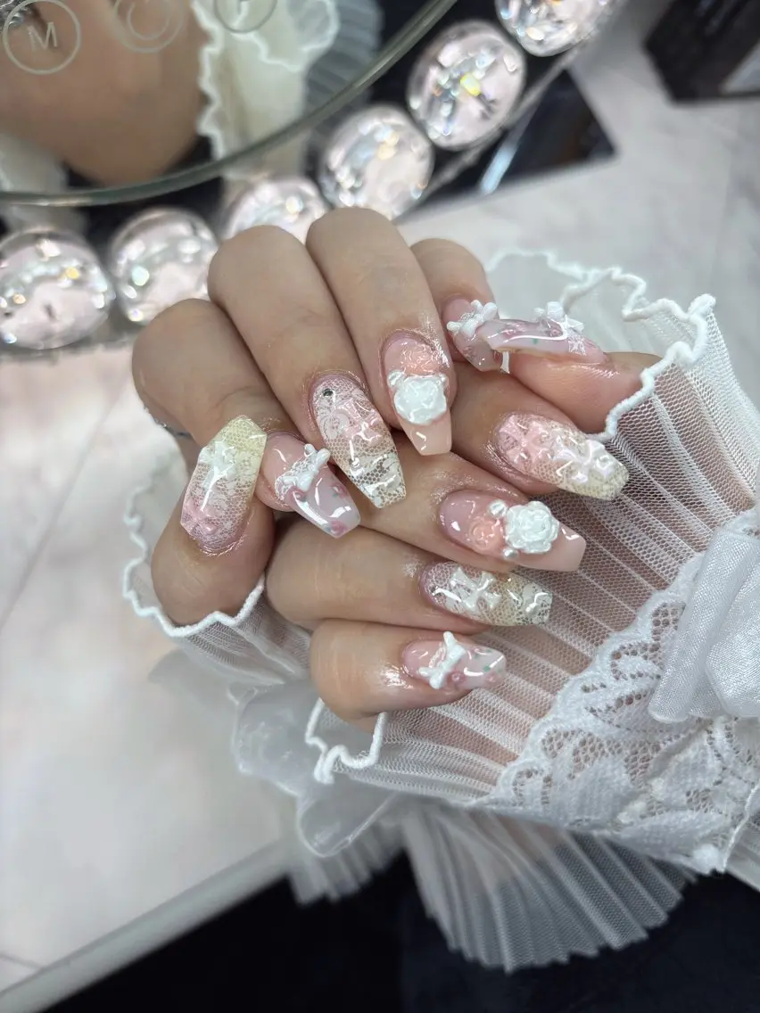 ネイル 24時まで❤︎韓国、 ワンホンネイルのネイルデザイン