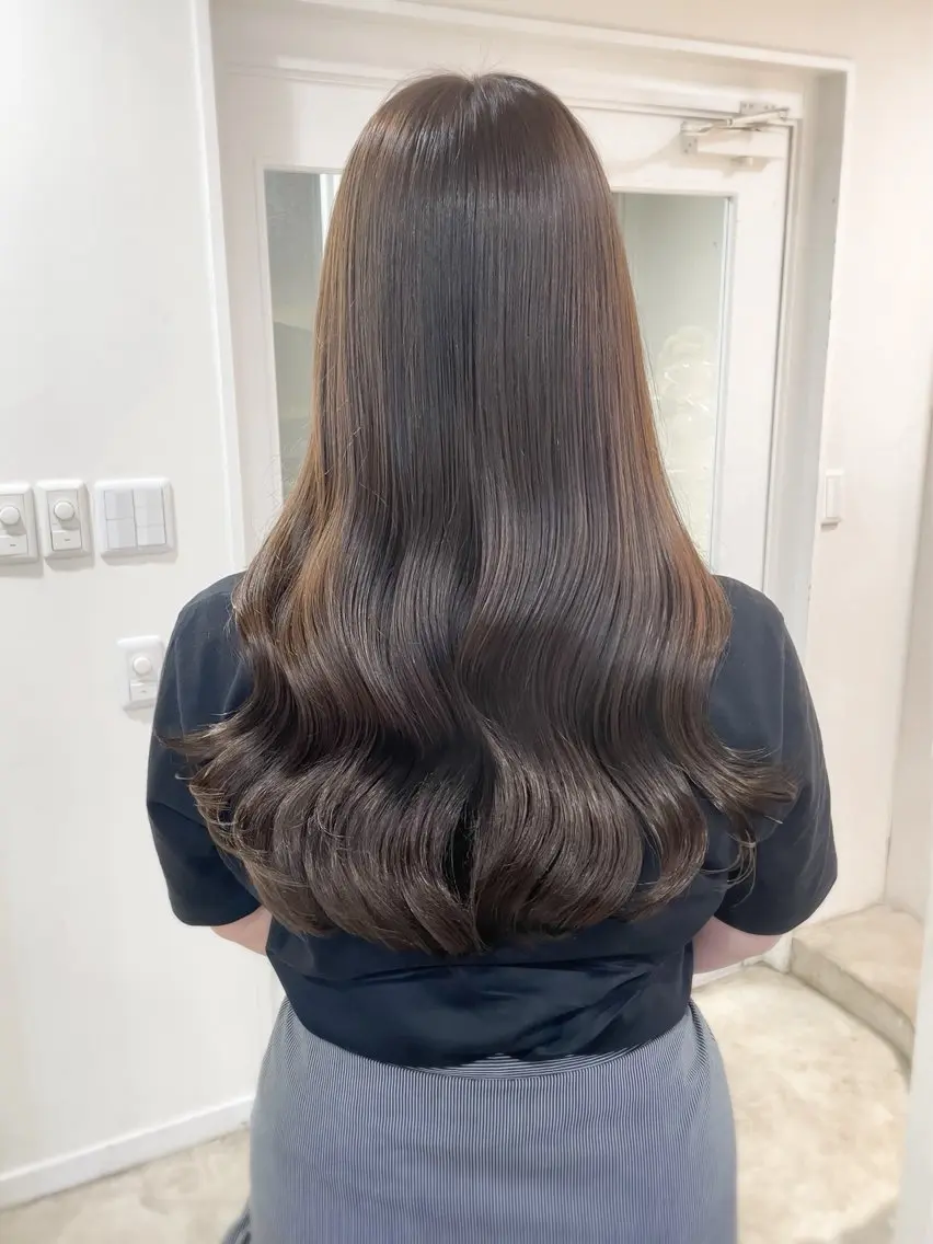 ロング カラー バレイヤージュ ベージュカラー ブリーチ ケアブリーチ ダブルカラー カット ヘアカラー トリートメント ミディアム/顔周り/ ベージュ🌼mayuのヘアスタイル