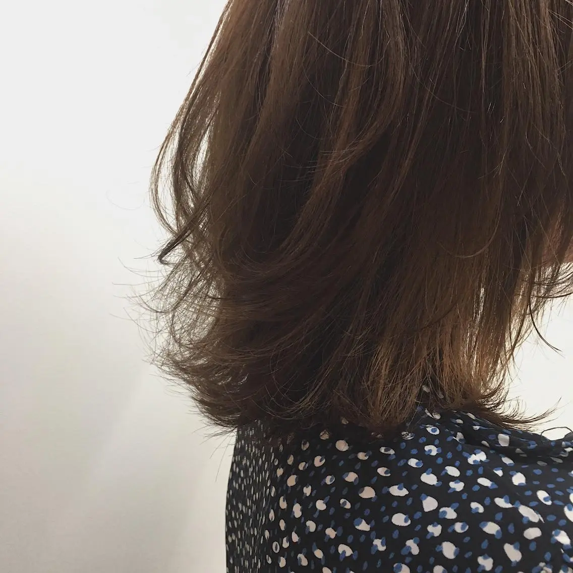 ミディアム AR.MARA サトウヒカルのヘアスタイル