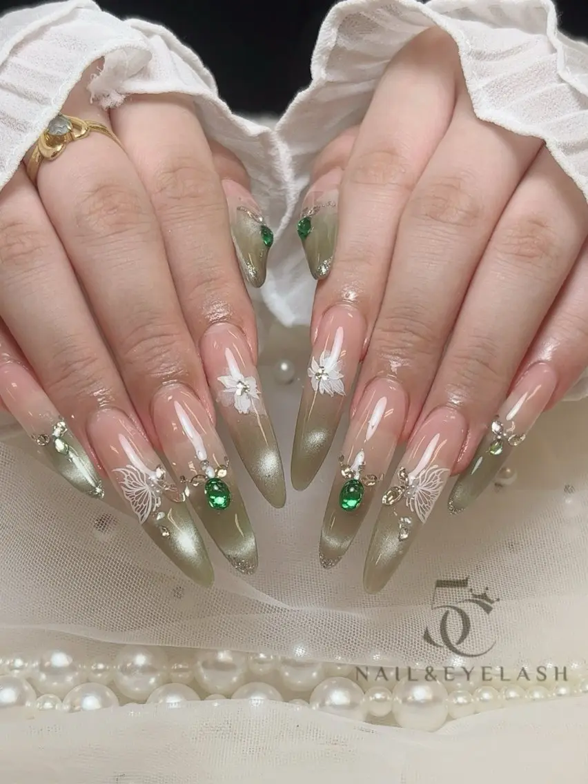 ネイル ハンドネイル みゆ 5C NAILのネイルデザイン