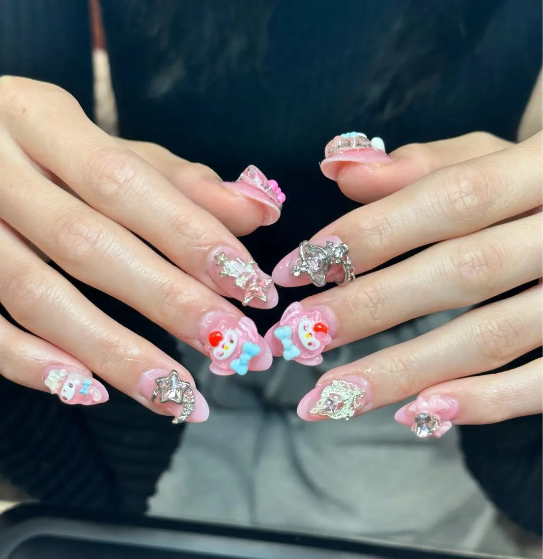 ネイル Iconic Nailのネイルデザイン