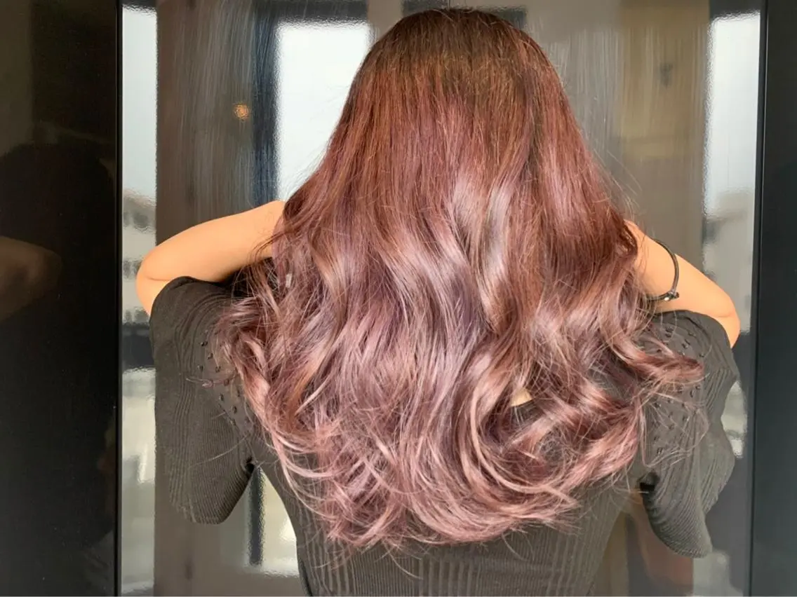 ロング カラー ヘアカラー&縮毛矯正 STAR☆RIVERのヘアスタイル