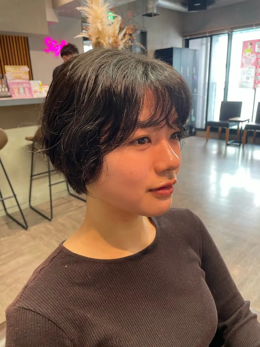 ショート PANOLA下北沢 中川夢菜のヘアスタイル