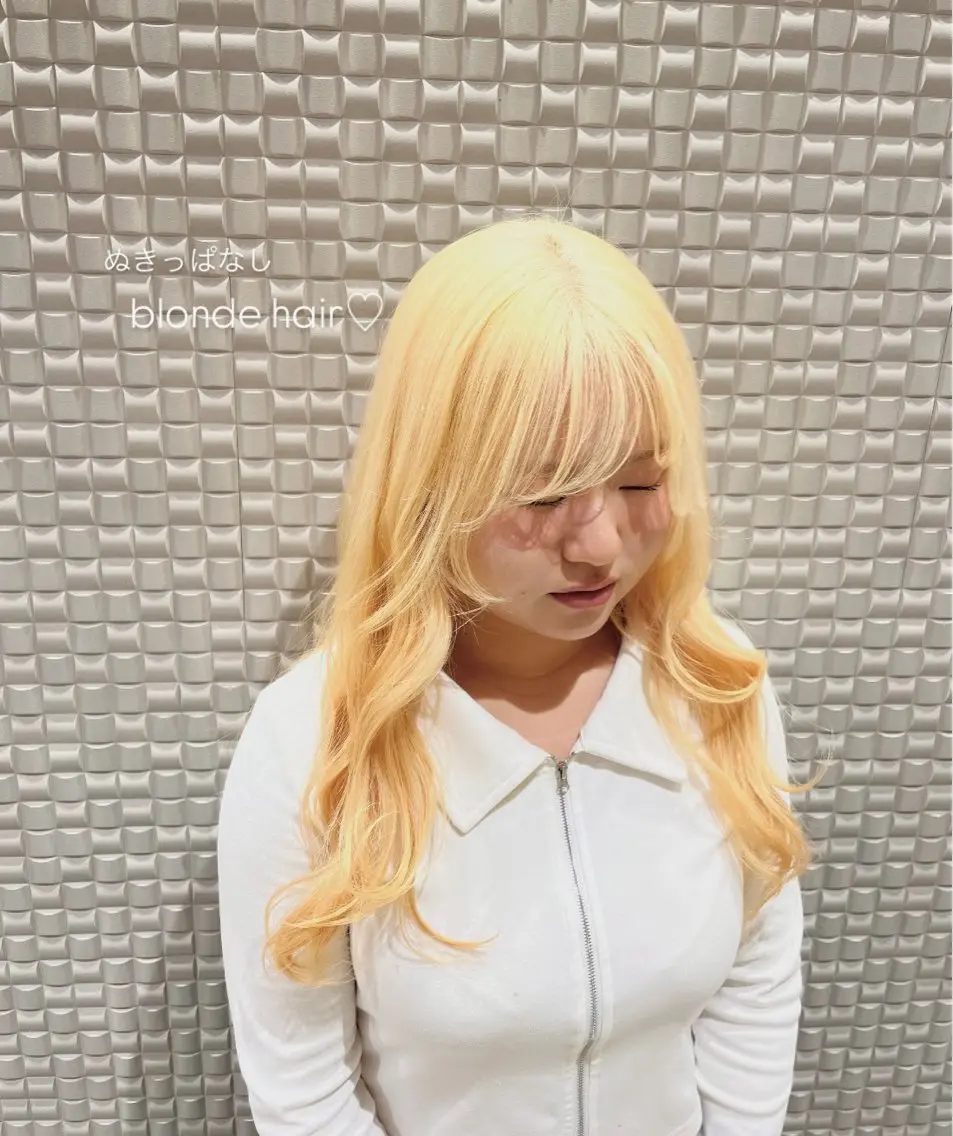 ブリーチリタッチ & カラー + 4step トリートメント🍪の写真