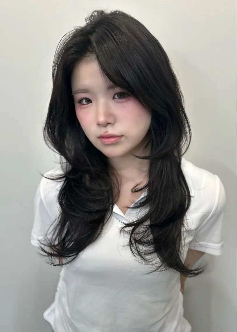 セミロング 韓国風ヘア レイヤーカット ワンホンヘア カット 韓国ヘア/レイヤー Lily Wongのヘアスタイル
