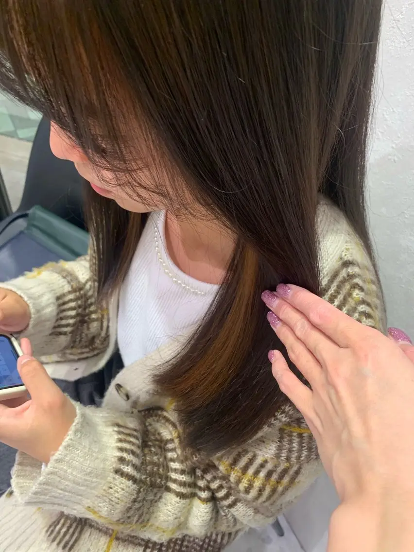 カラー ヘアカラー 恒川 ひなたのヘアスタイル