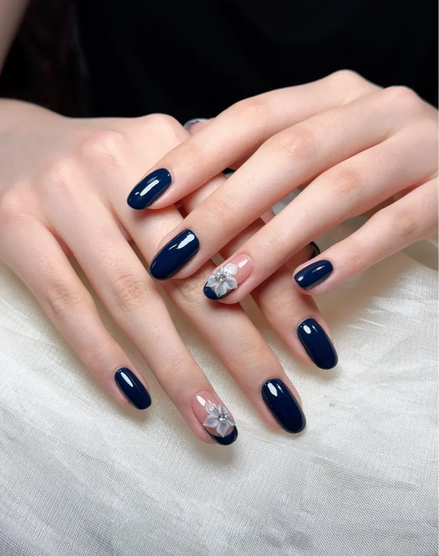 ネイル アートネイル ジェルネイル キラキラネイル 韓国ネイル オフィスネイル DAISY_NAIL 【フィルイン専門店】のネイルデザイン