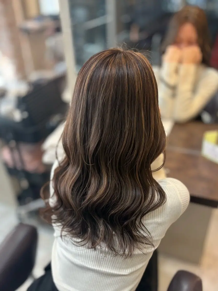 ロング カラー ハイライトカラー ハイライト カット ヘアカラー トリートメント 🎀透明感カラー 🎀ナズナのヘアスタイル