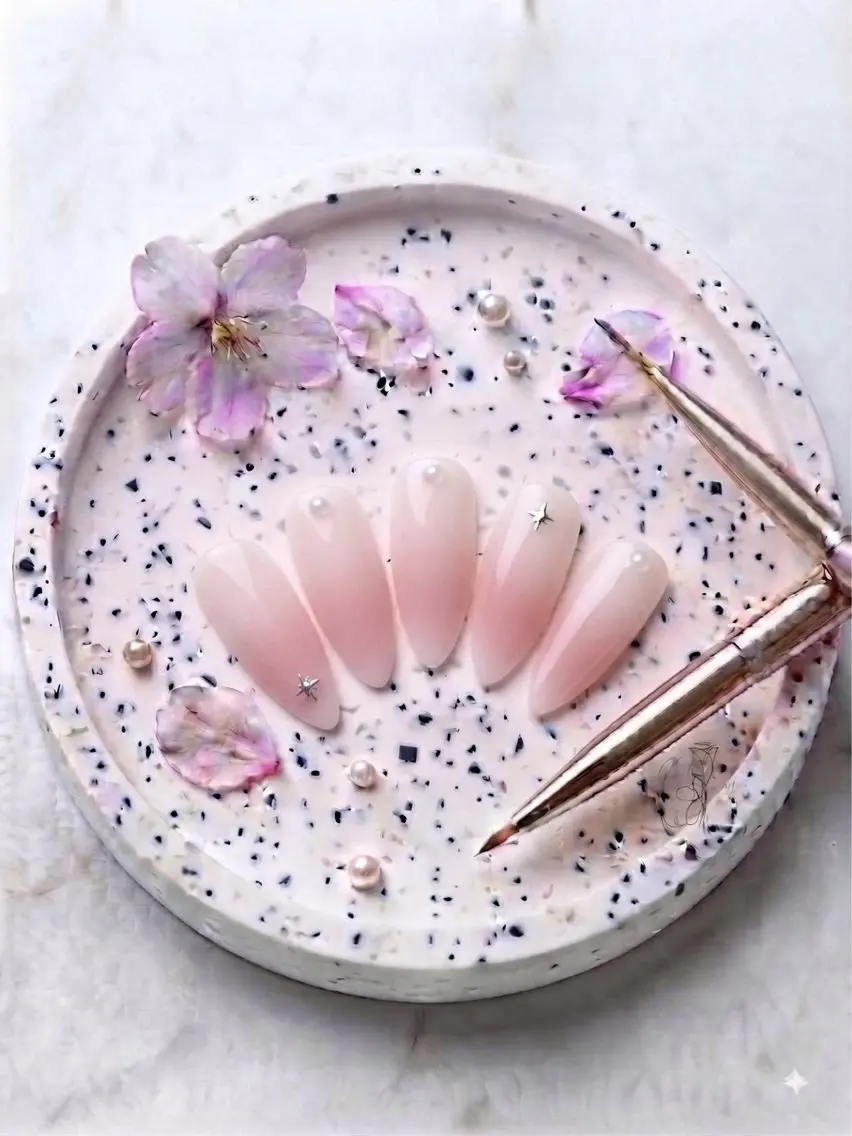 ネイル キラキラネイル ストーンネイル Michan Nailのネイルデザイン
