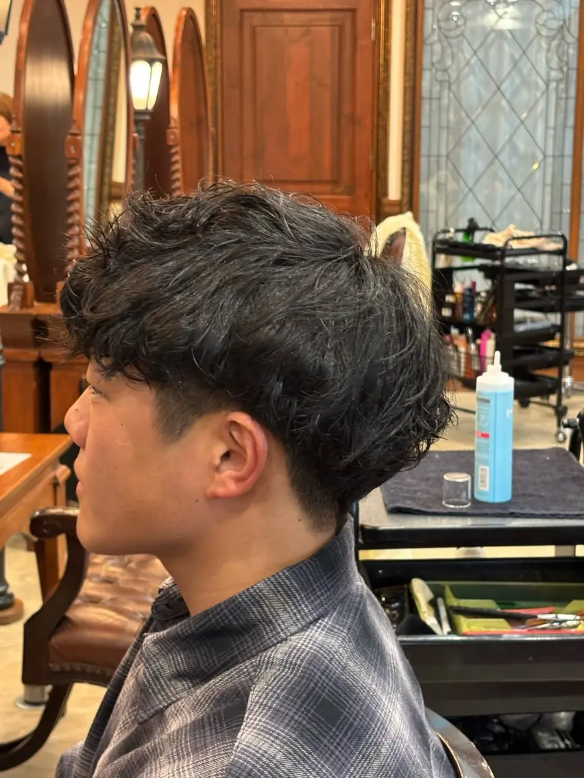 ショート パーマ メンズ メンズパーマ おしゃれ泥棒 石原メンズ特化美容師のヘアスタイル