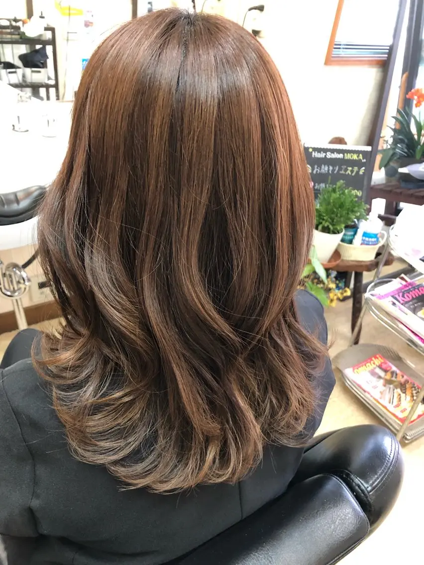 セミロング 石塚 浩のヘアスタイル