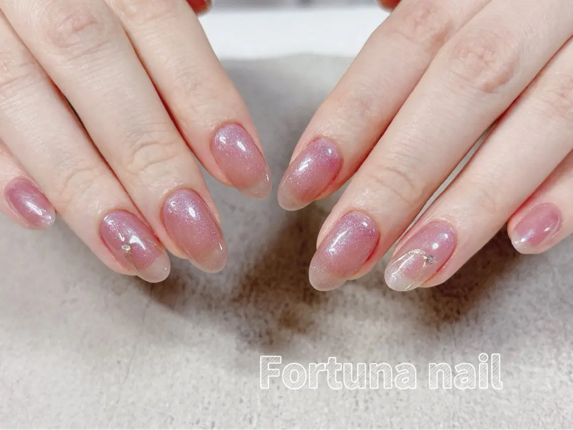 ネイル Nail •Head スパFortunaのネイルデザイン