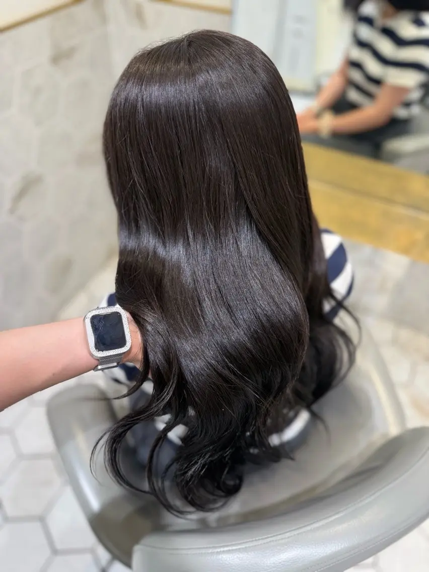 ロング ヘアカラー トリートメント 𝐘𝐮𝐢 🤎 costesのヘアスタイル