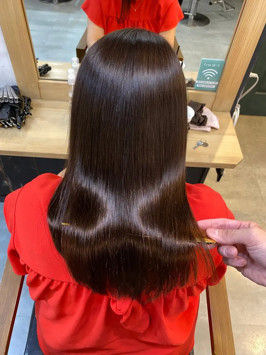 セミロング 髪質改善 トリートメント ヘアカラー トリートメント 美髪矯正 🌈髪質改善 山下のヘアスタイル