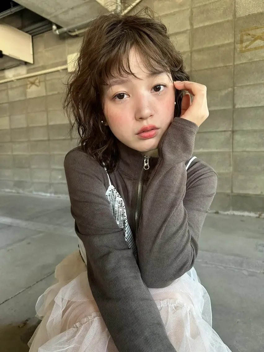 【透明感抜群🌟】カット+アディクシーカラー+TOKIOトリートメントの写真