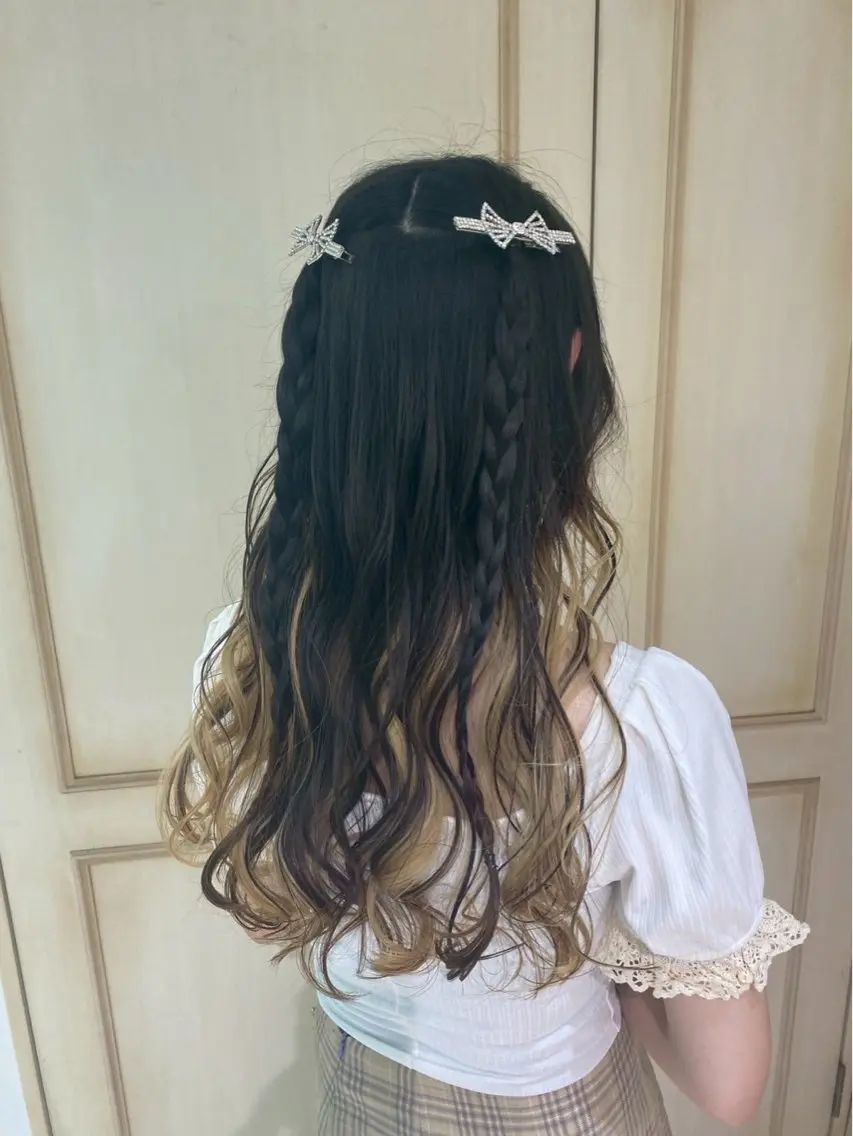 学生さん必見❣️インナー羽根エクステカラーの写真
