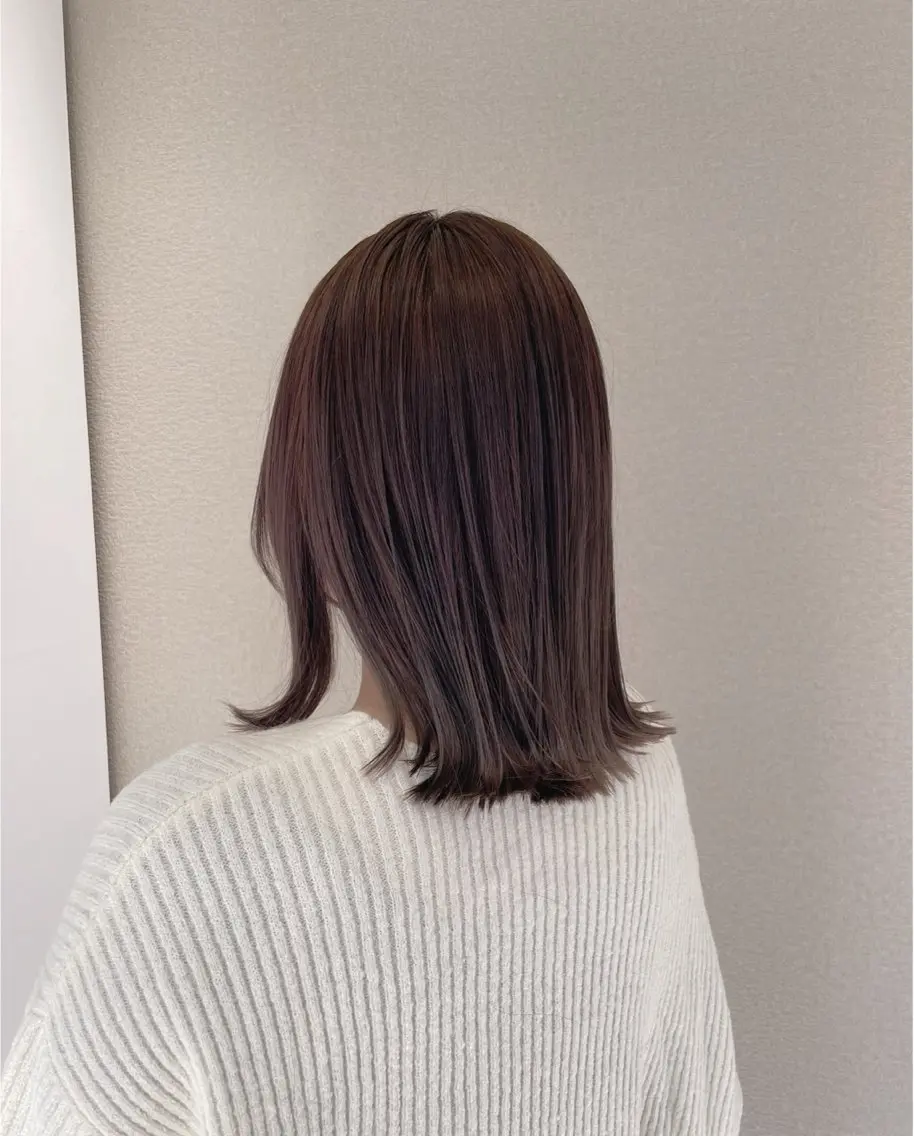 ミディアム カラー 佐々木 美帆のヘアスタイル