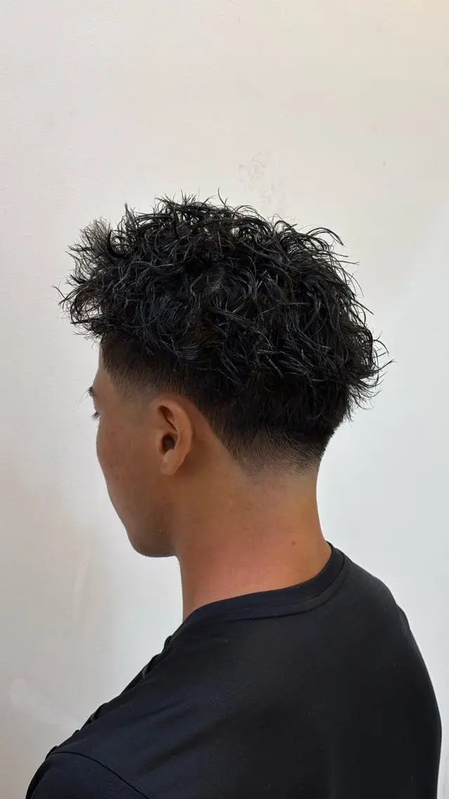メンズ 🔥メンズ特化🔥 短髪パーマzionのヘアスタイル