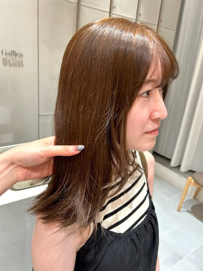 セミロング カラー ベージュカラー ブリーチ ダブルカラー ブリーチなしカラー オリーブベージュ ヘアカラー トリートメント ヘアセット 垢抜け/レイヤー /艶カラー🪼風香のヘアスタイル
