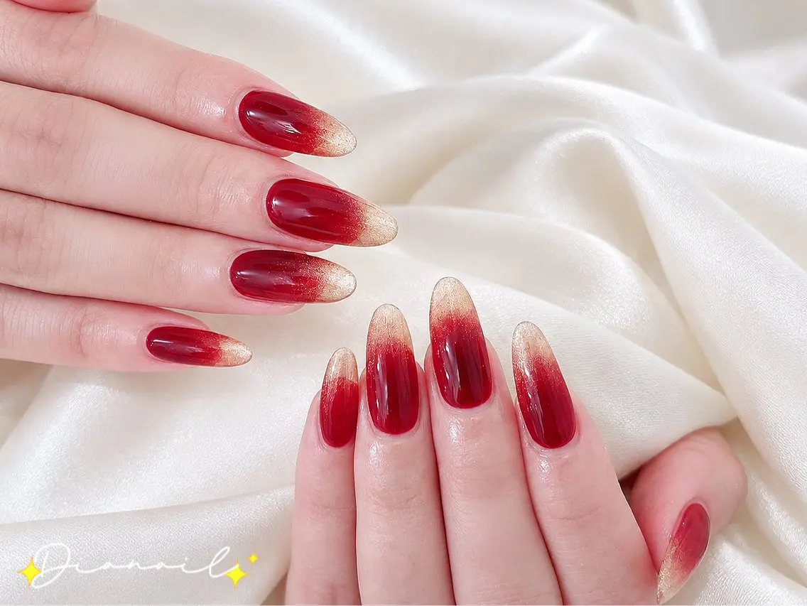 ネイル フットネイル 韓国ネイル レース マグネットネイル ニュアンスネイル ハンドネイル Dia nail サロンのネイルデザイン