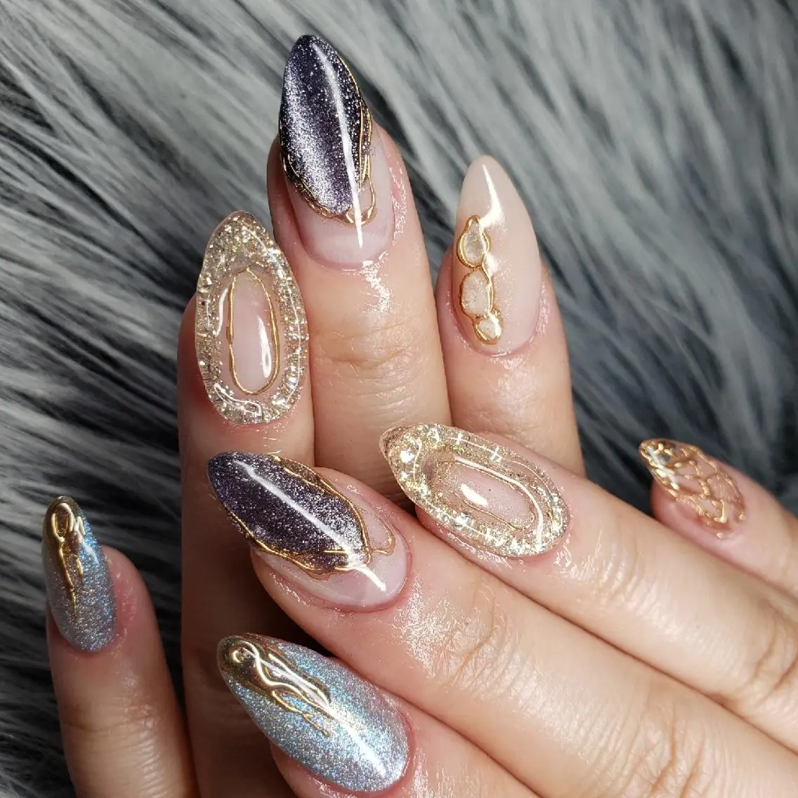 ネイル ゴールド マグネットネイル ミラーネイル ネイビー ニュアンスネイル Nail salon Coco【溝の口駅】のネイルデザイン