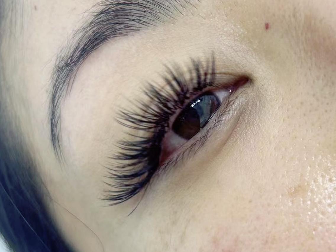 マツエク・マツパ 束感まつ毛 ワンホンマツエク マツエク eyelash lotusのマツエク・マツパデザイン