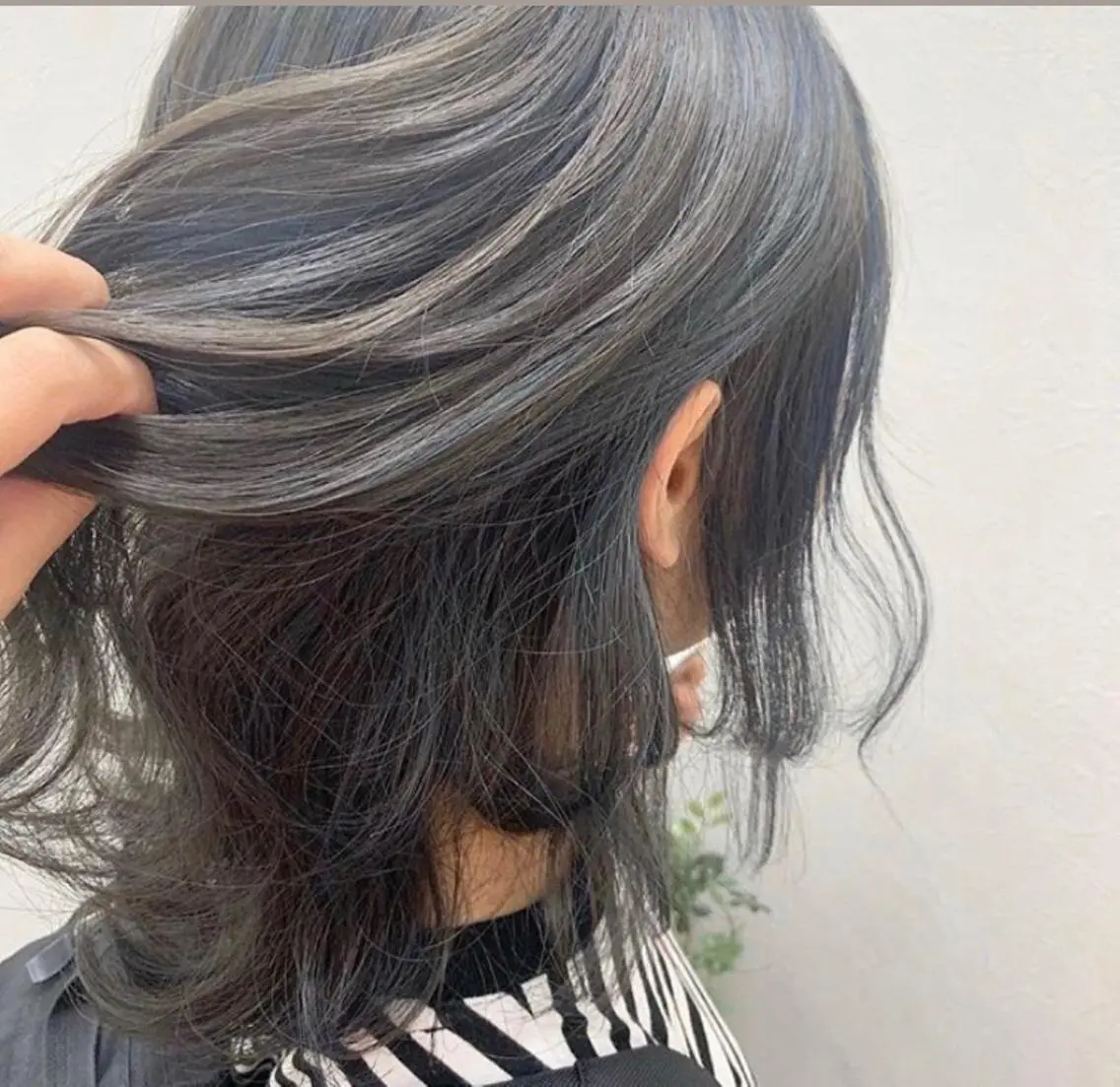 ミディアム カラー KAEDE🎀 縮毛矯正&パーマ特化のヘアスタイル