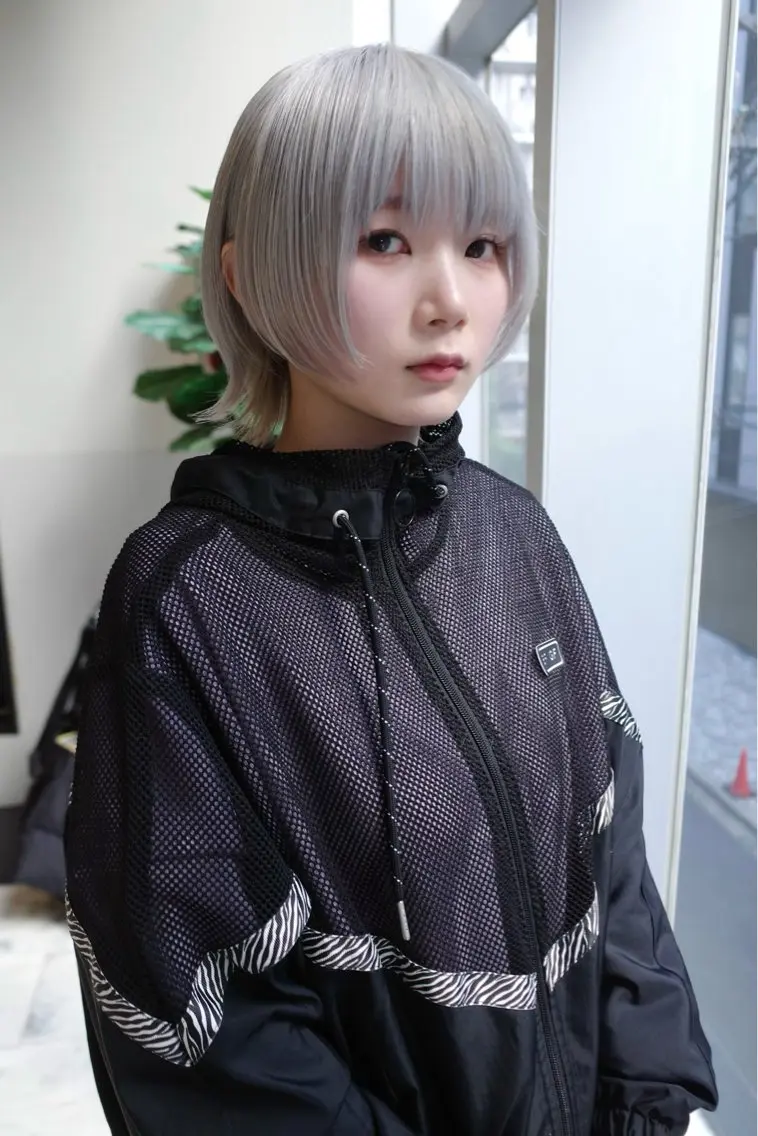 ショート カラー カット ヘアカラー トリートメント ブリーチ🧚 ボブ✍️レイヤーのヘアスタイル