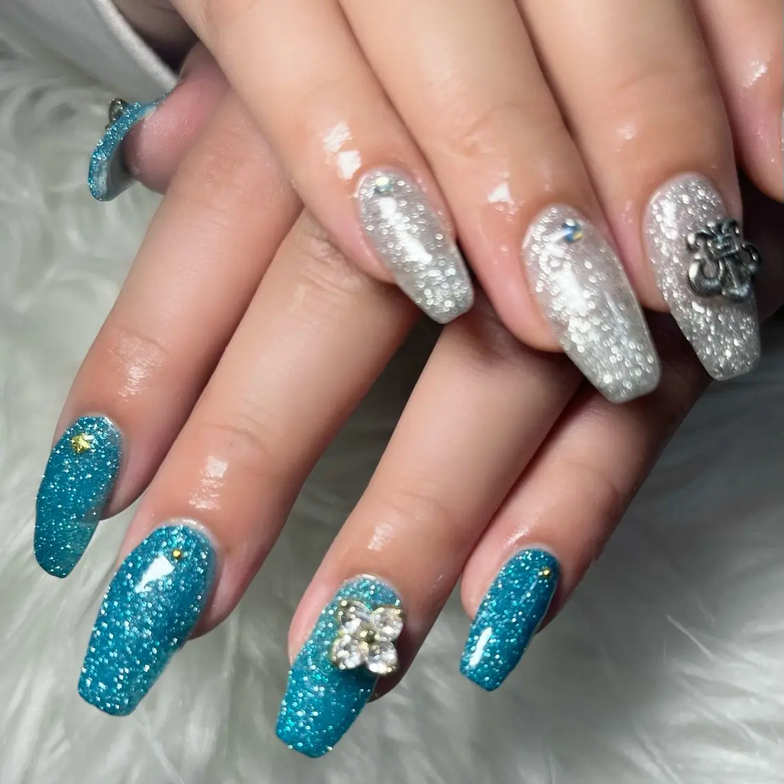 ネイル ハンドネイル nail salon M'U ｒｕｎａ🎀のネイルデザイン