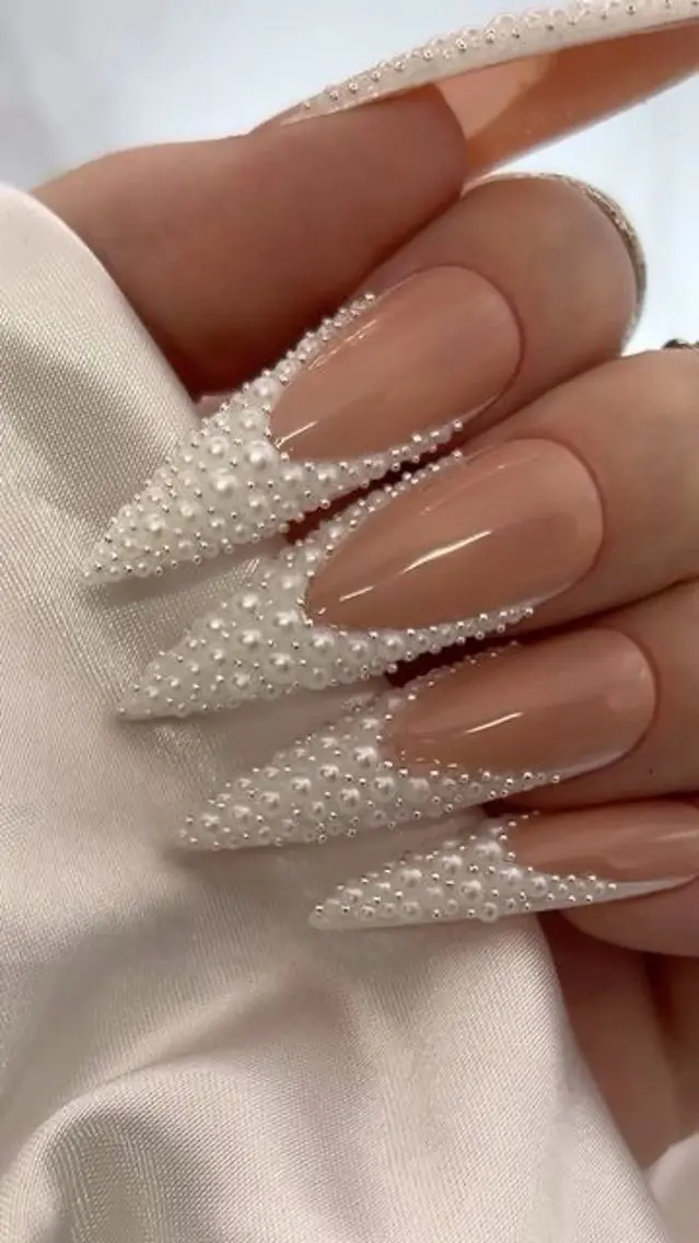 ネイル 長さ出し フレンチネイル グラデーション 韓国ネイル マグネットネイル その他(ネイル) BT HEAVEN nailのネイルデザイン