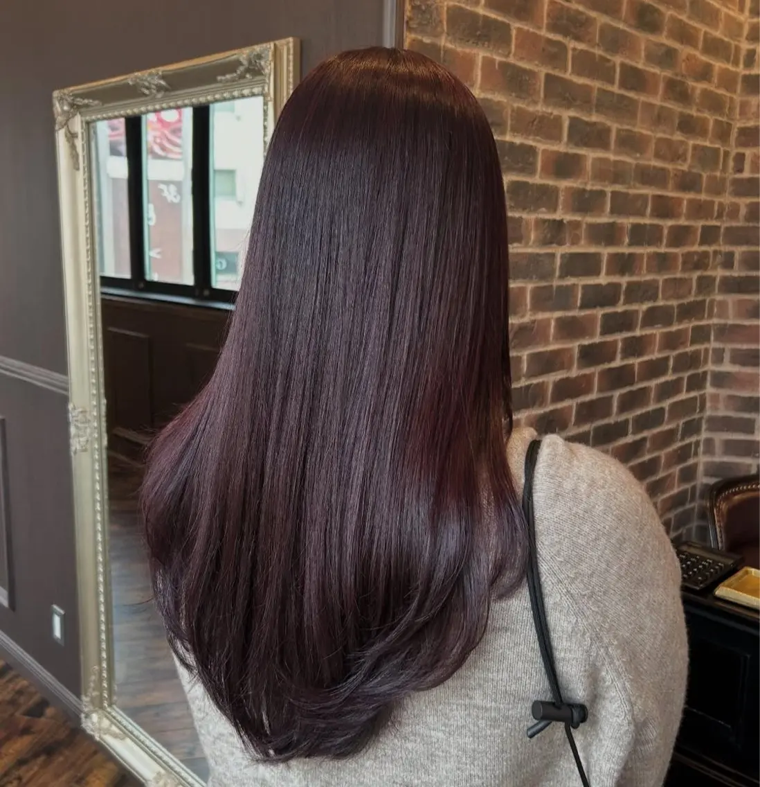セミロング カラー ヘアアレンジ 顔まわりレイヤー 顔周りカット レイヤーカット カット ヘアカラー トリートメント 𝑅𝑖𝑛𝑎🍒 レイヤー/ベージュのヘアスタイル