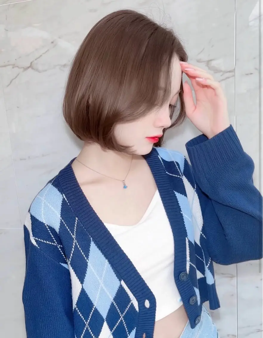 ショート 豊中／ボブスタイル 日向春喜のヘアスタイル