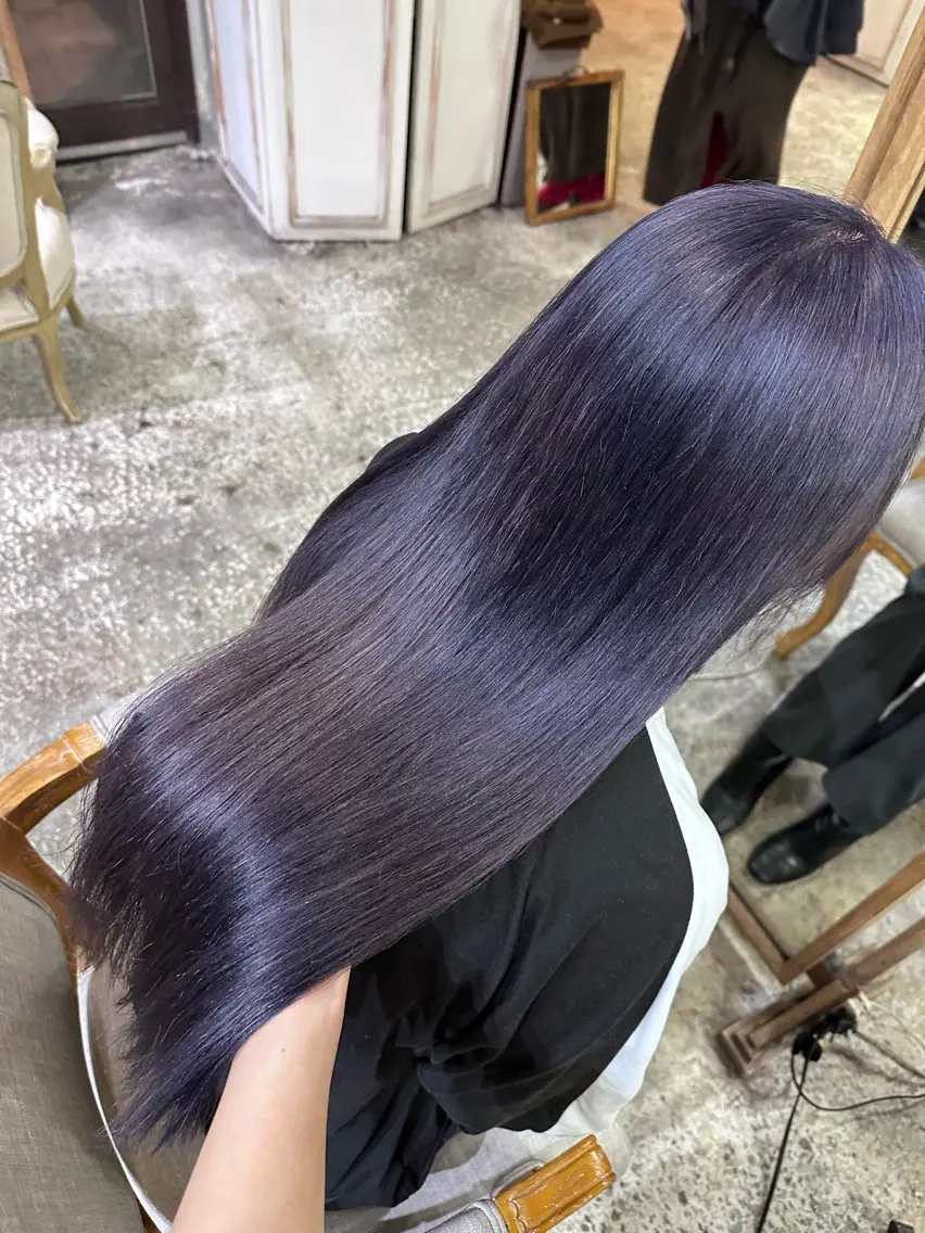 ミディアム カラー おしゃれハイトーン 💗AKARIのヘアスタイル