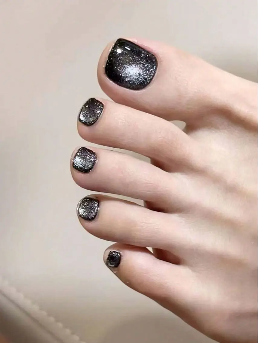 ネイル フットネイル モモ NAILSのネイルデザイン