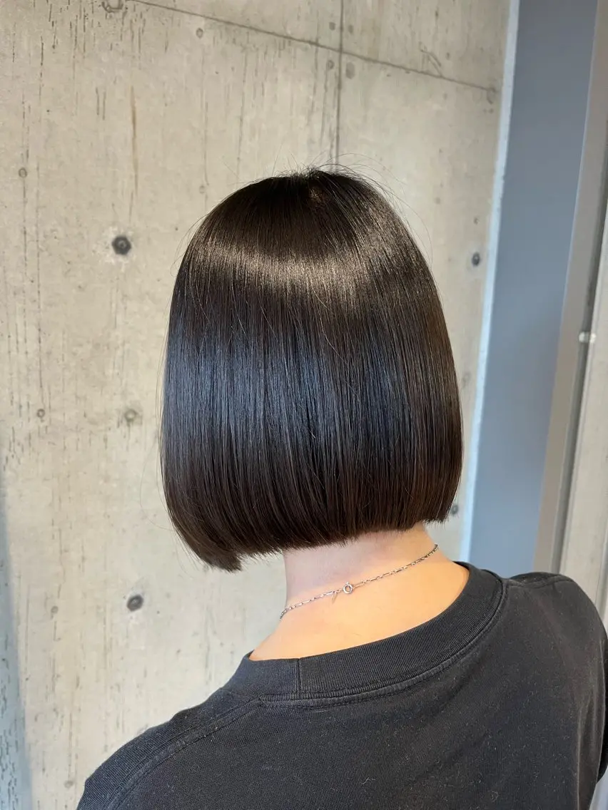 ミディアム カラー ヘアアレンジ カット ヘアカラー トリートメント 🍀透明感カラー×垢 抜けボブ リクト💥のヘアスタイル