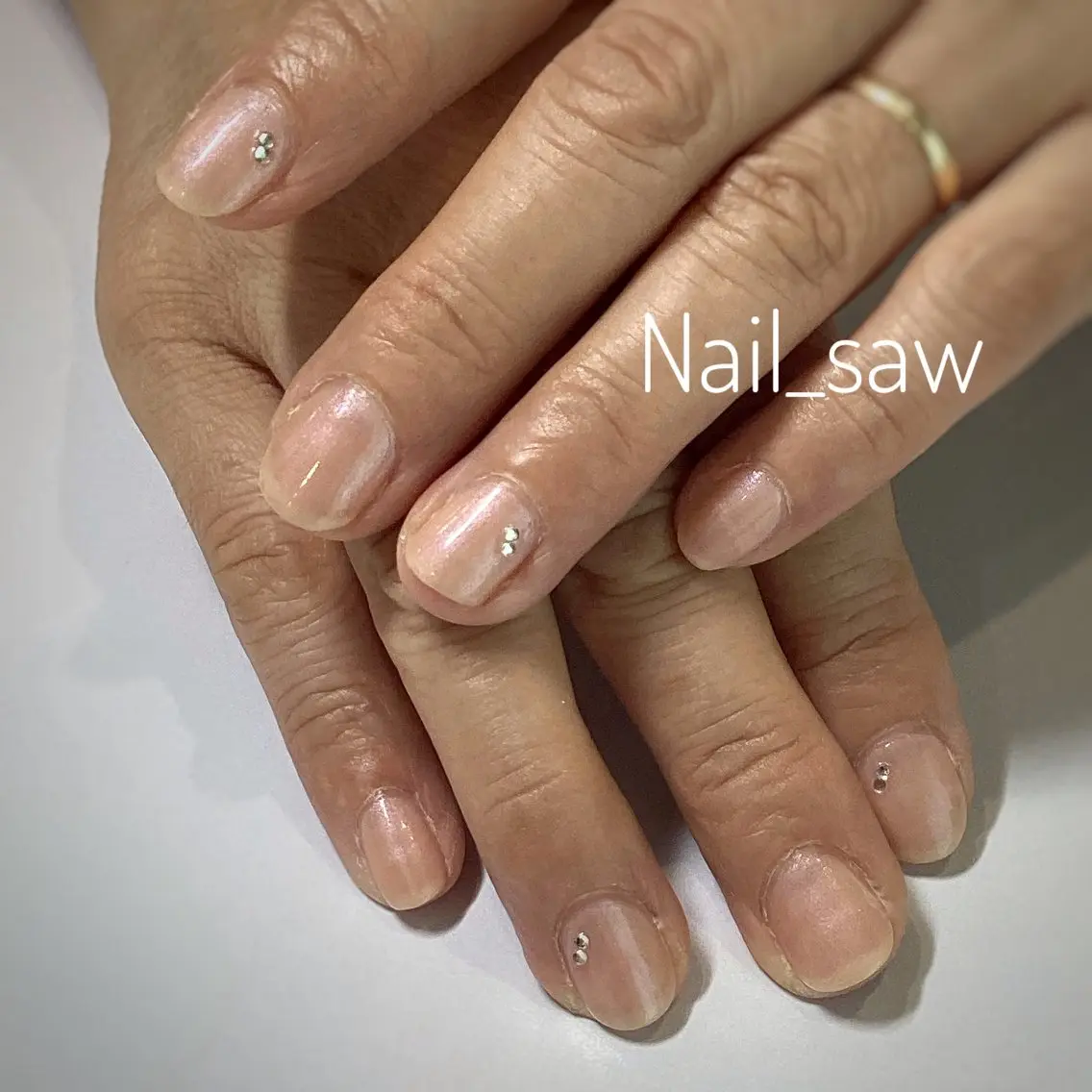 ネイル ハンドネイル ハンドケア Y. Saoriのネイルデザイン