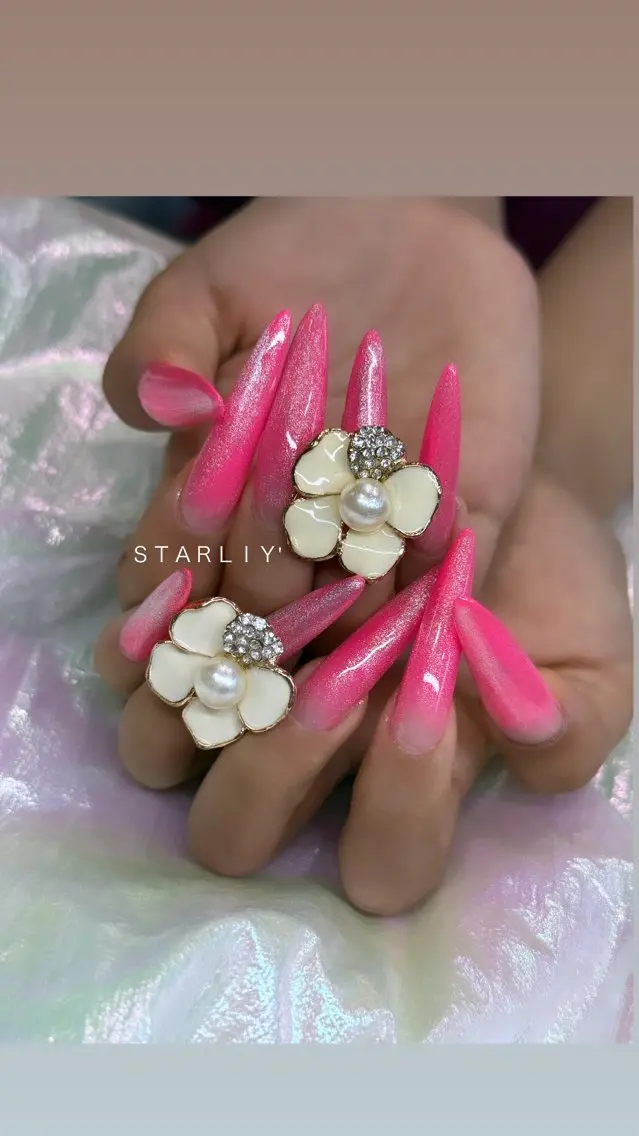 ネイル ~Starliy~ 三重県津市のネイルデザイン