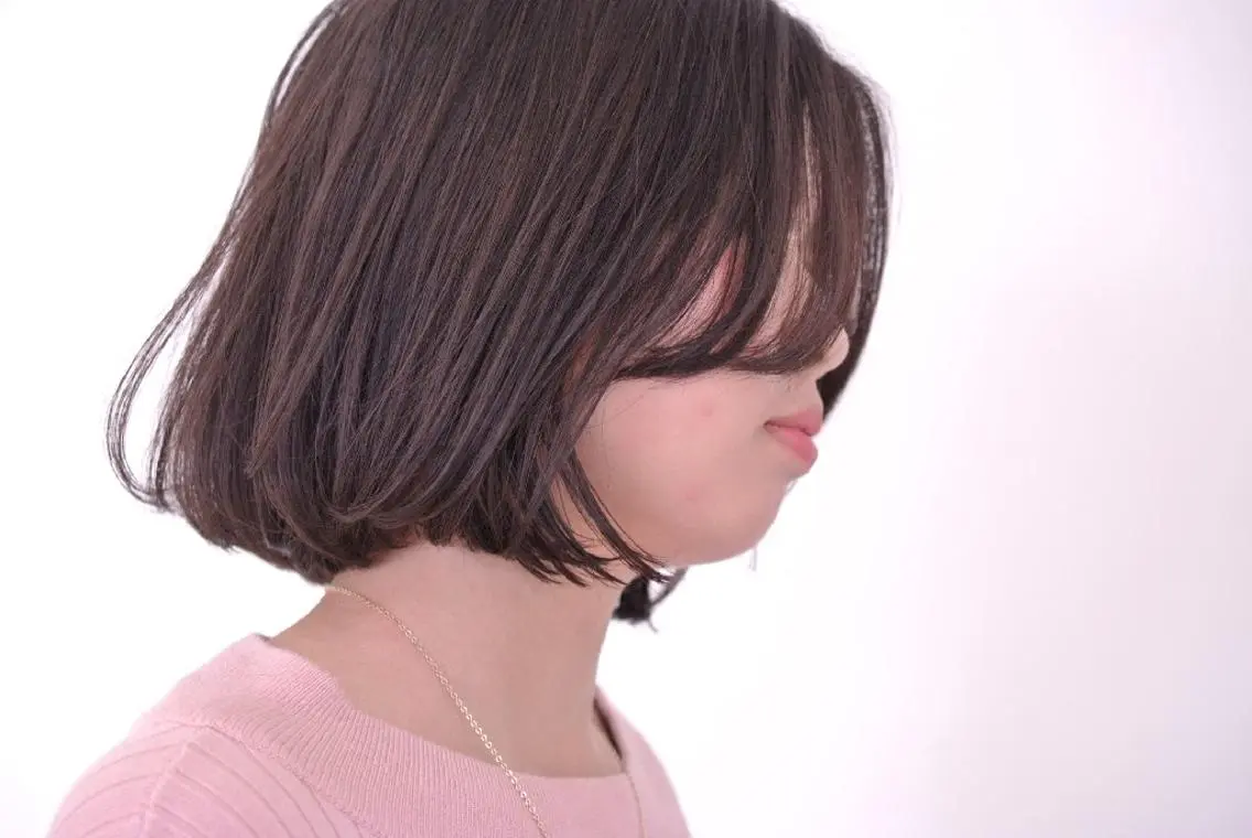 ショート ボブ 樋口 千尋のヘアスタイル