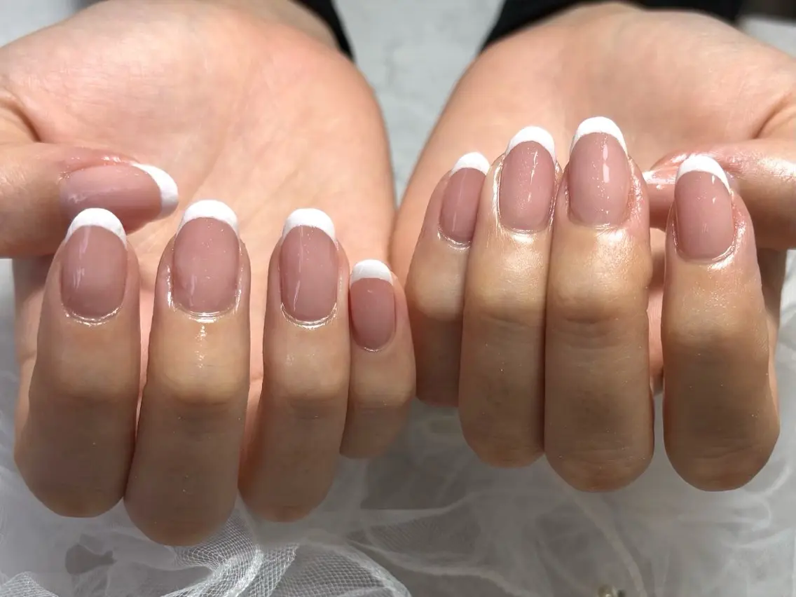 ネイル ハンドネイル WHITE NAIL 鳳店AYUMIのネイルデザイン