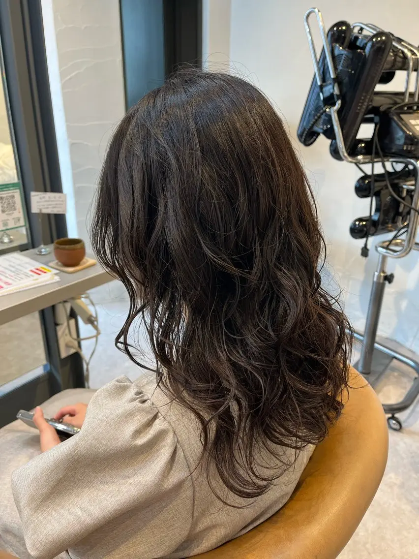セミロング パーマ カット パーマ うしだ かおるのヘアスタイル