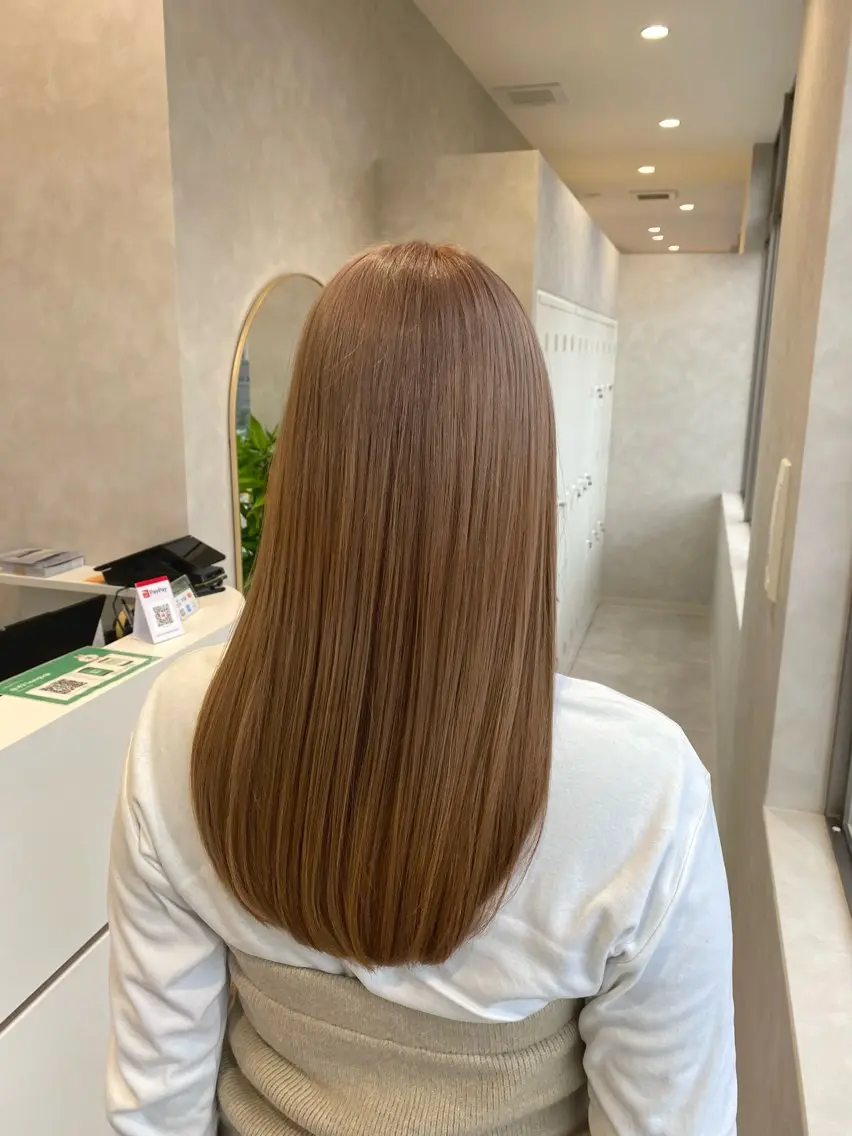 ロング カラー ベージュカラー ブリーチ ミルクティーベージュ 韓国ヘア・カラー 🩵SHIZUKUのヘアスタイル